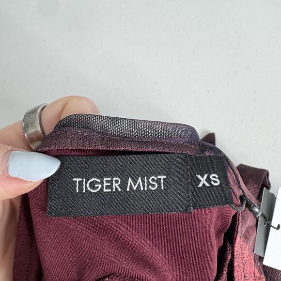 Tiger Mist Frieda Dress Womens XS Burgundy Romantic Halter Y2K Fairy Grunge - Picture 10 of 15